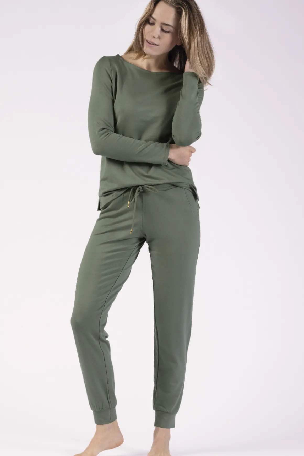 jogging_pants_1.webp Jogging Pants